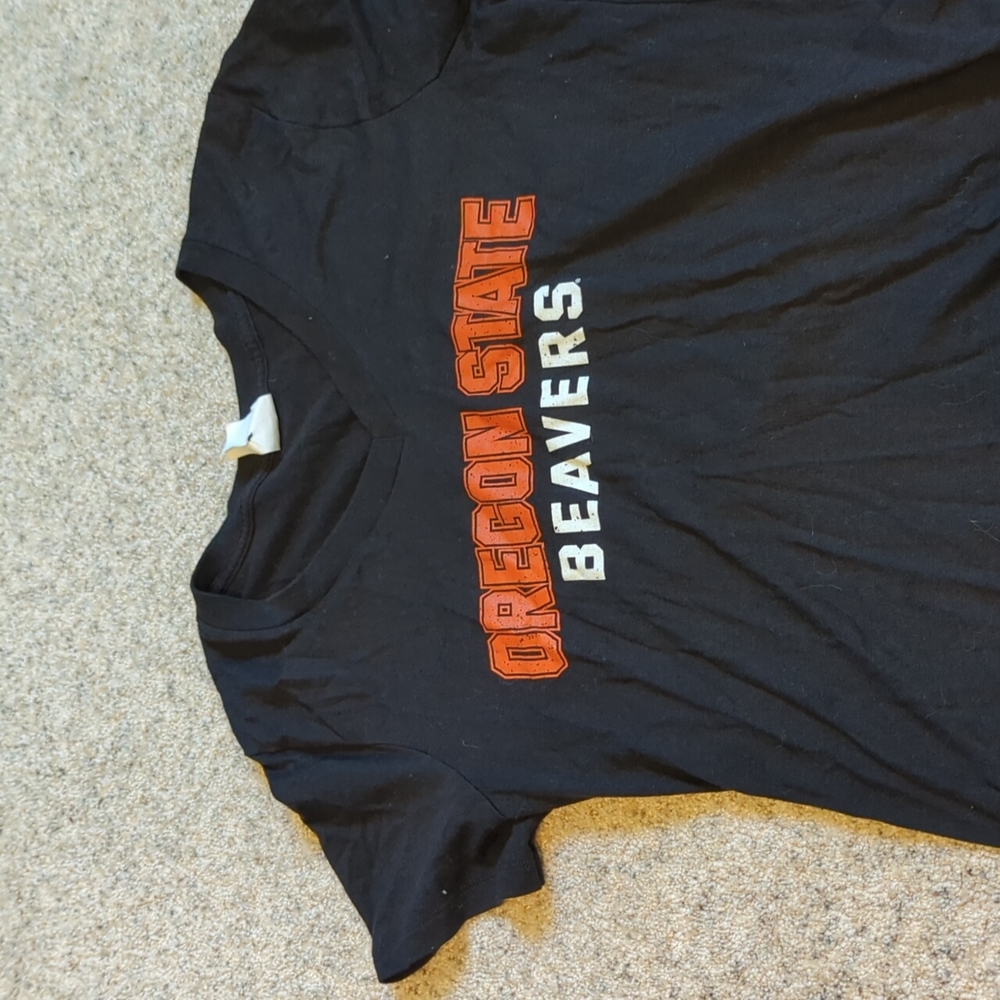 Oregon State University Beavers Black V Neck Shirt